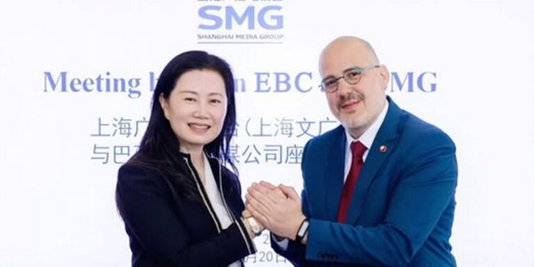 ebc-fecha-parceria-com-shangai-media-group