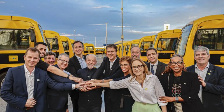 Investir em educação é o jeito de salvar o Brasil, defende Lula investir-em-educacao-e-o-jeito-de-salvar-o-brasil,-defende-lula