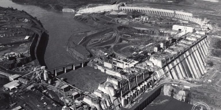 como-a-ditadura-militar-criou-um-imperio-do-ensino-privado