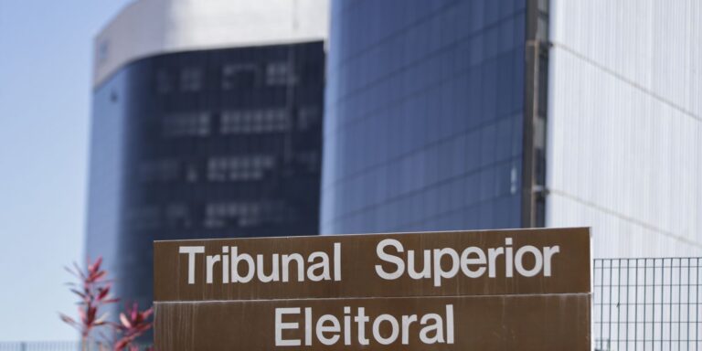 TSE tem maioria para cassar mandato do governador de Roraima tse-tem-maioria-para-cassar-mandato-do-governador-de-roraima