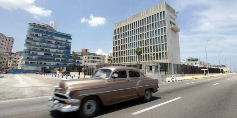 EUA aumentam pressão contra Cuba com novas sanções econômicas eua-aumentam-pressao-contra-cuba-com-novas-sancoes-economicas