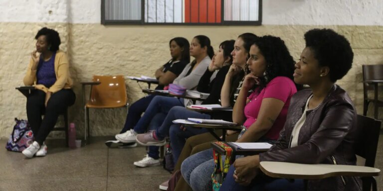 MEC contempla 504 cursinhos populares com benefícios de rede nacional mec-contempla-504-cursinhos-populares-com-beneficios-de-rede-nacional