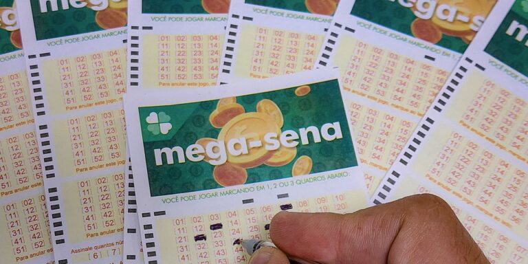 Mega-Sena acumula e prêmio principal vai para R$ 16 milhões mega-sena-acumula-e-premio-principal-vai-para-r$-16-milhoes